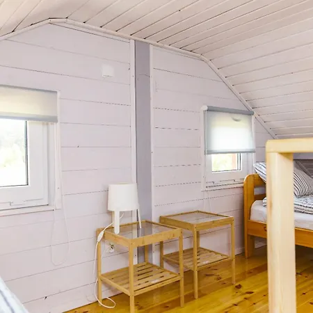Dom wakacyjny Surf Habenda Z Sauna Ogrodowa