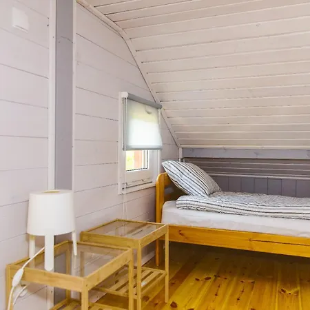 Surf Habenda Z Sauna Ogrodowa * Sarbsk