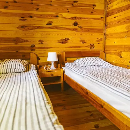 Dom wakacyjny Surf Habenda Z Sauna Ogrodowa