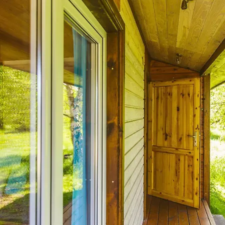 Surf Habenda Z Sauna Ogrodowa * Sarbsk