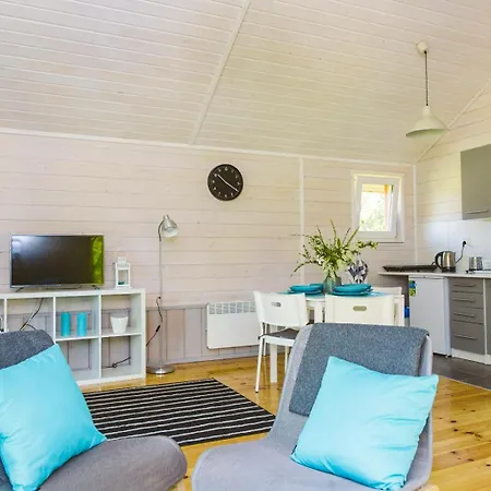Surf Habenda Z Sauna Ogrodowa * Sarbsk