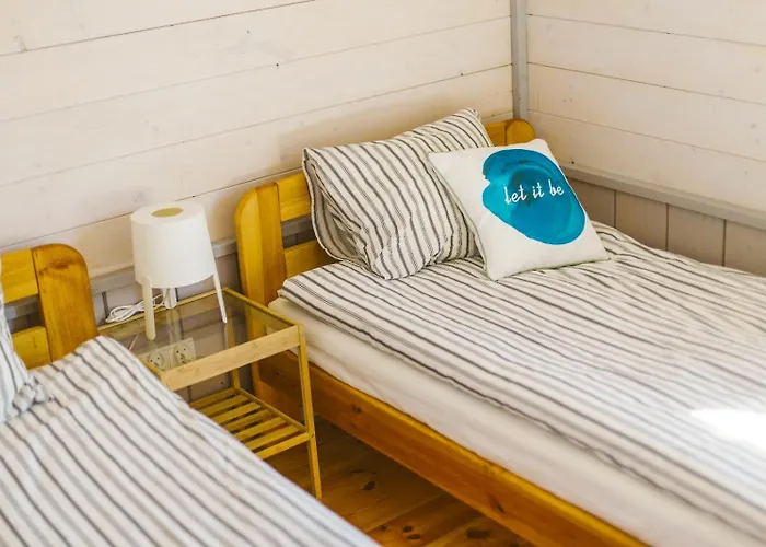 Surf Habenda Z Sauna Ogrodowa * Sarbsk